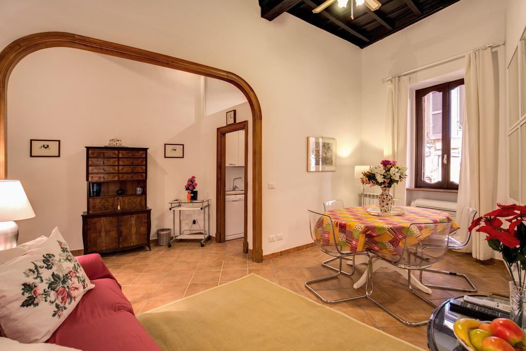 Appartement Navona Flowers